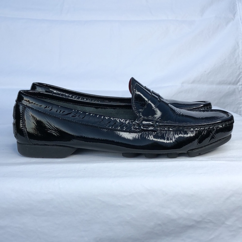 Salvatore Ferragamo Black Patent Leather Penny Loafer/Moccasin, Nero Calf